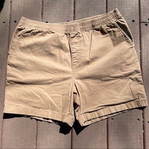 Chubbies Men’s Khaki 5.5” Inseam Shorts